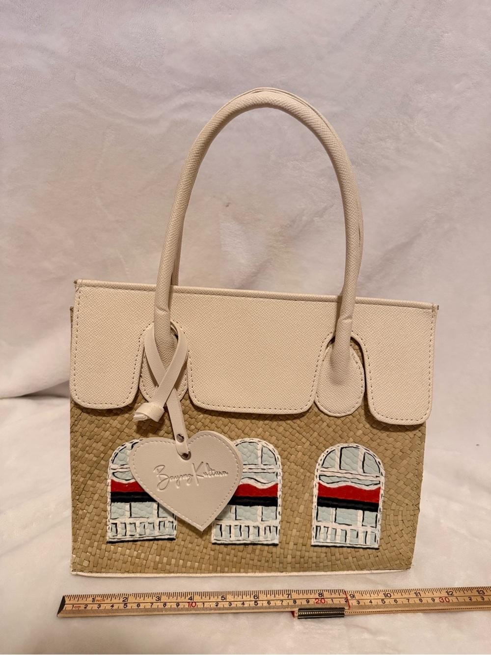 Bayong Kultura Neutral Window Tote | Handpainted Artisan Woven Bag - Picture 2 of 8